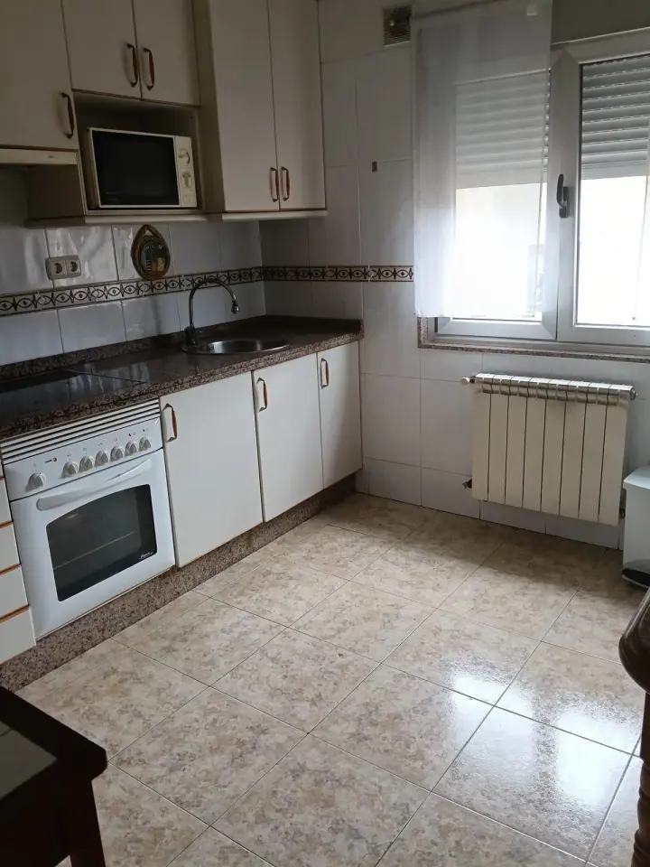 Квартира с 3 спальнями в Figaredo, Mieres — 16