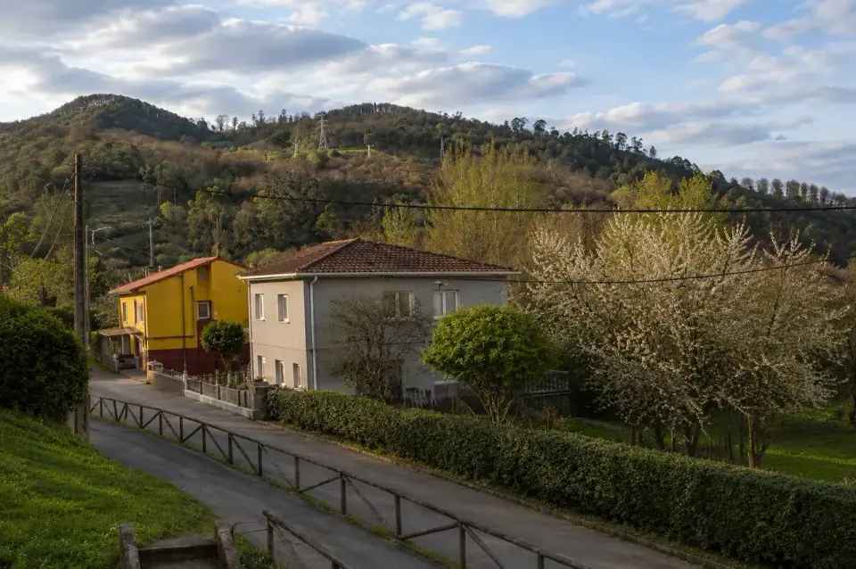 Квартира с 3 спальнями в Figaredo, Mieres — 1