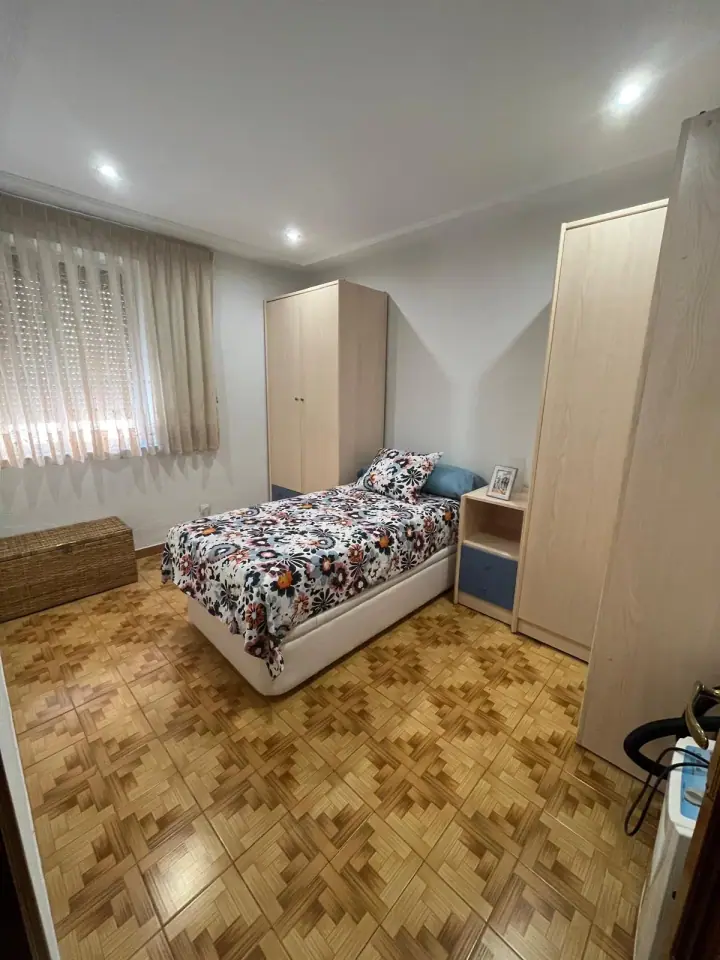 Квартира с 3 ком рядом с Миерес — 3