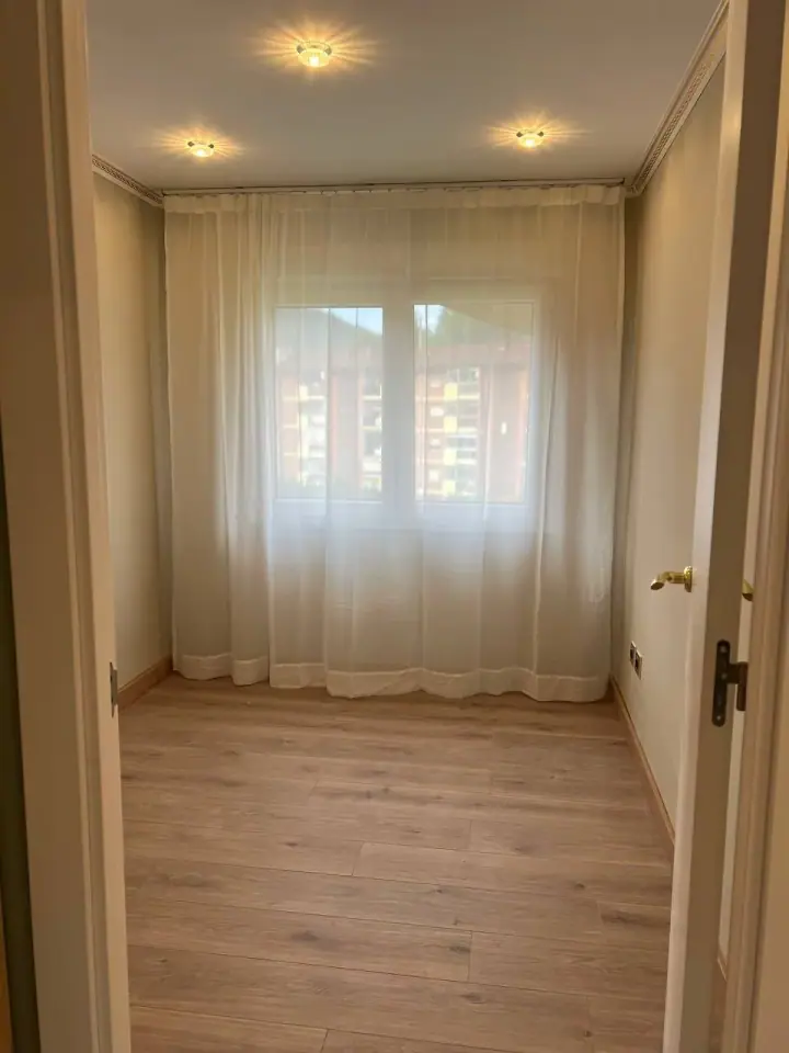 3х ком квартира в Riosa с балконом — 3
