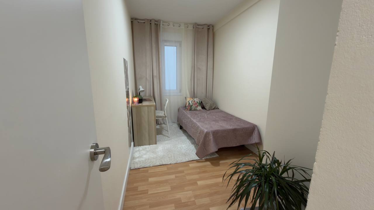 Квартира с 3 спальнями и зал в Oviedo — 46